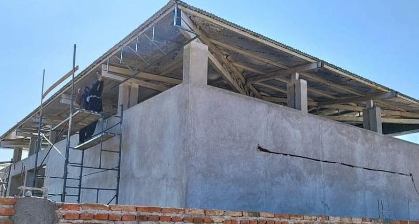 Avanzan obras claves en escuelas públicas de Morón