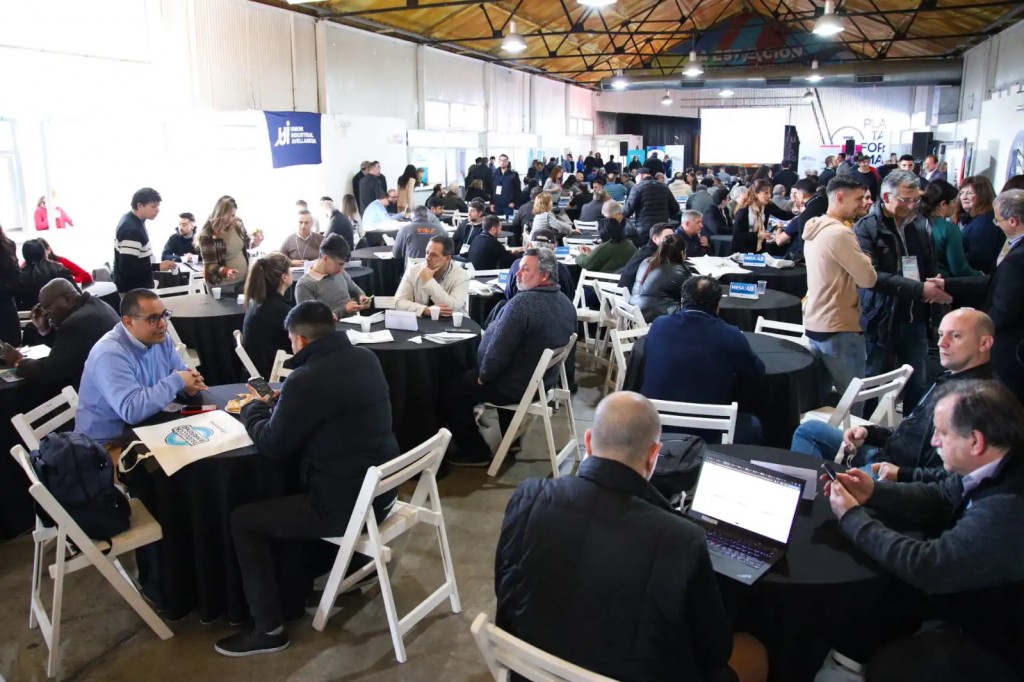 Jorge Ferraresi inauguró la Ronda de Negocios en Avellaneda en la Semana de la Industria