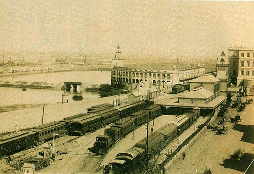 Los Ferrocarriles a Campana y a Rosario.