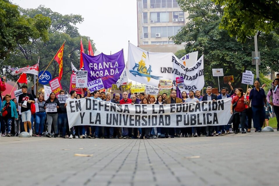 Universidades y gremios se movilizan para defender la Ley de Financiamiento Educativo