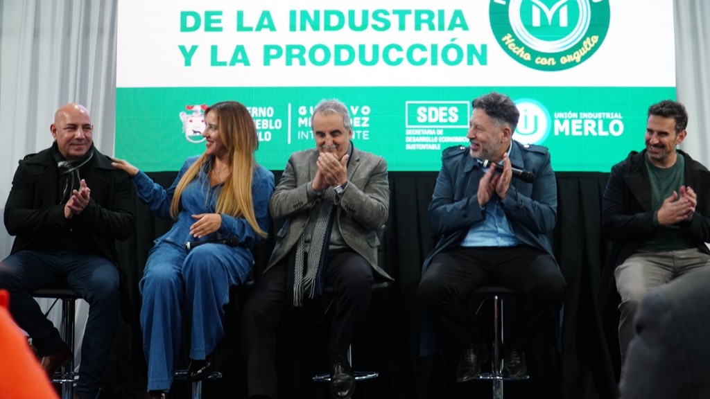 Wado de Pedro y Guillermo Moreno participaron de la Expo “Hecho en Merlo”