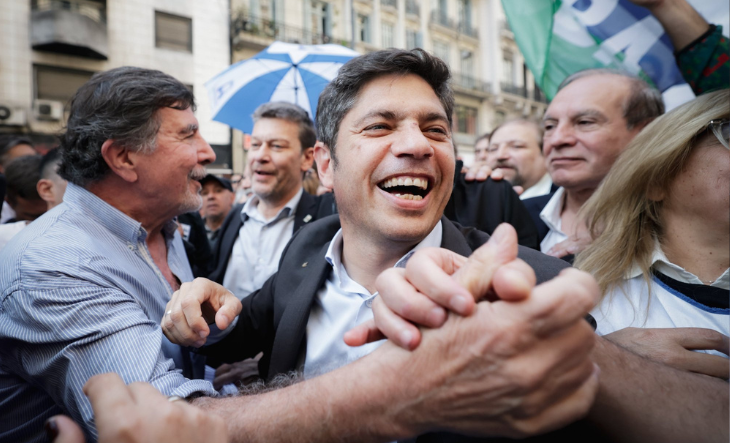 Kicillof en la marcha: “El pueblo volvió a decirle a Milei que la educación y la salud no se negocian”