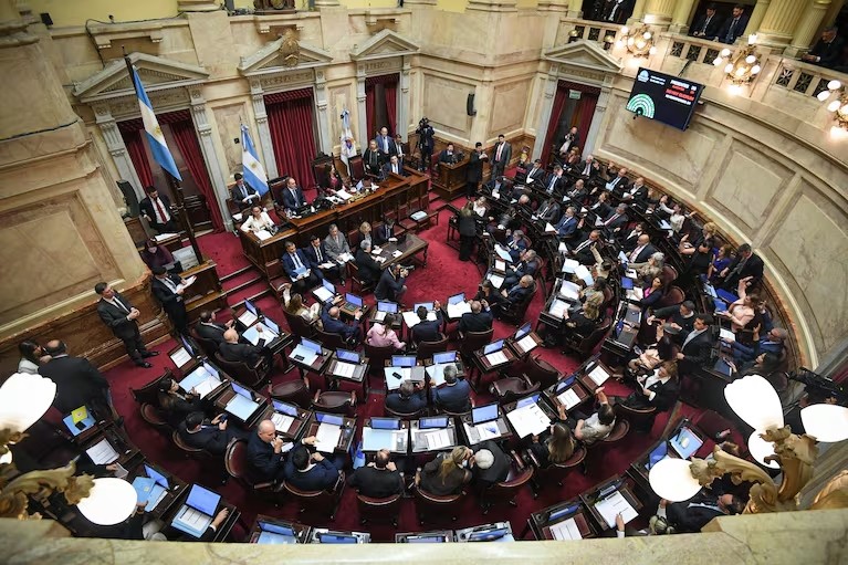 Otro revés para Milei: el Senado rechazó su veto a la ley de reparto automático de ATN