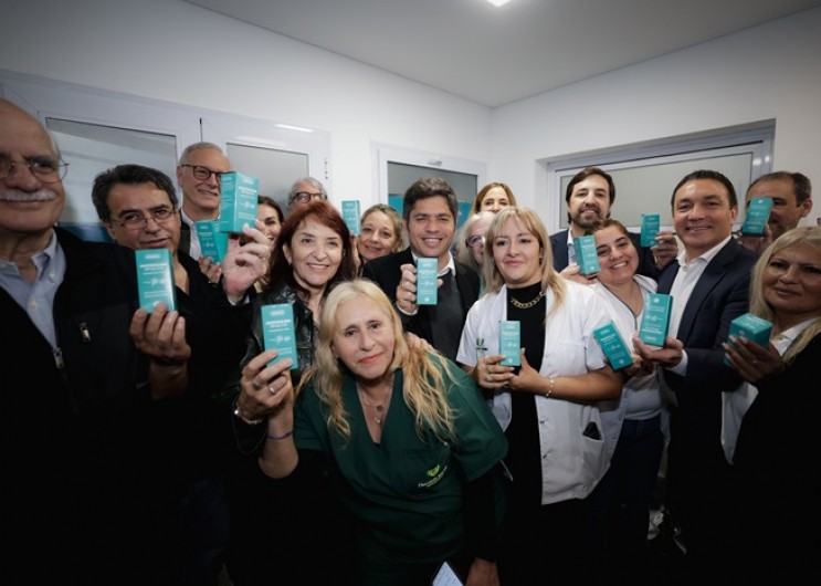Kicillof inauguró el CAPS N°200 y criticó la paralización de obras nacionales