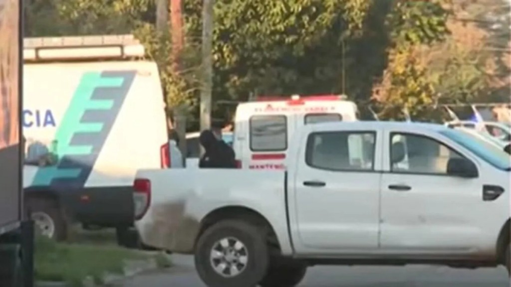 Terror en La Matanza: hallan dos cuerpos en una casa vinculada a las tres chicas desaparecidas