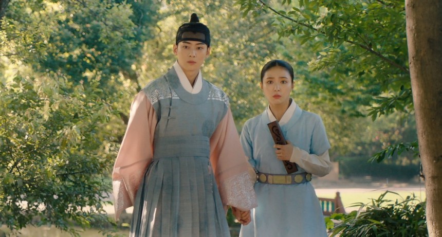 “La historiadora novata”: romance, historia y empoderamiento en la corte de Joseon