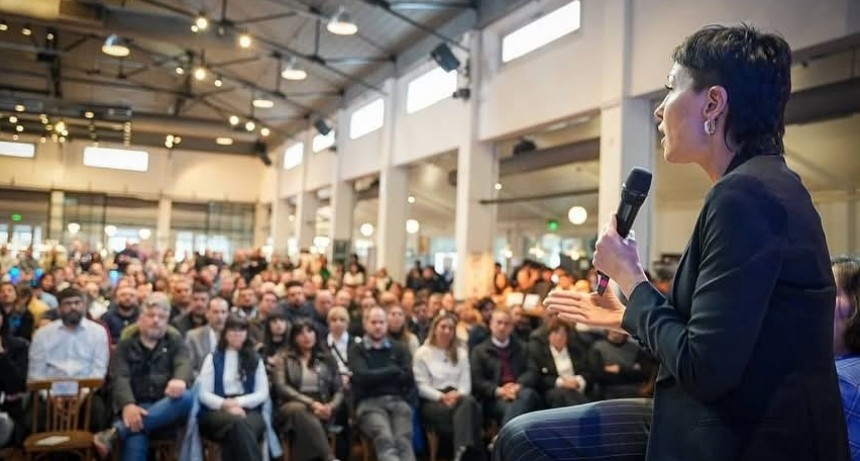 Mayra Mendoza y Ceci Soler celebraron el Día de la Industria junto a más de 200 referentes en Quilmes