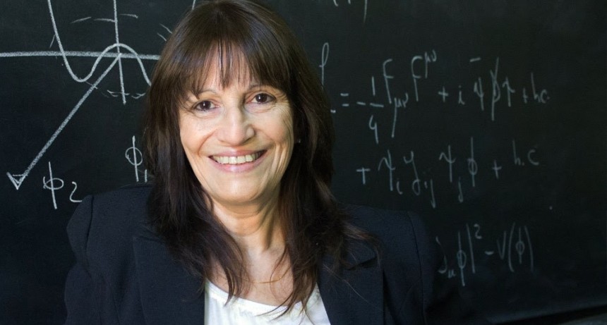  María Teresa Dova, la física argentina que colaboró en la creación de “la máquina de Dios”