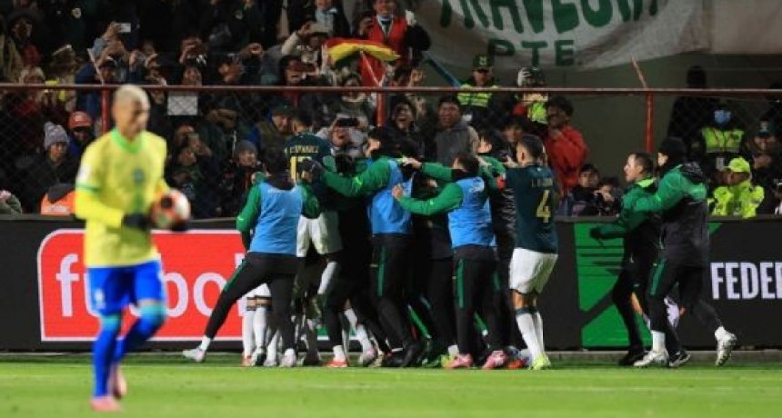 Golpe histórico en la altura: Bolivia venció a Brasil y jugará el repechaje rumbo al Mundial 2026