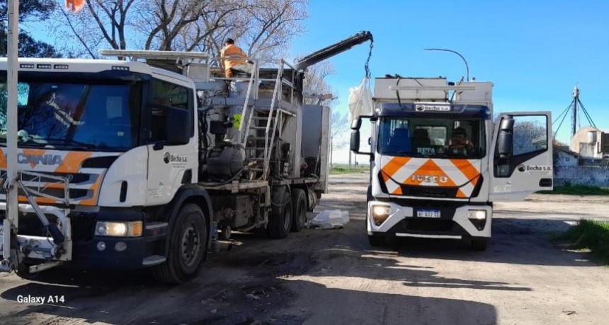 Mechongué avanza con la demarcación de calles y accesos