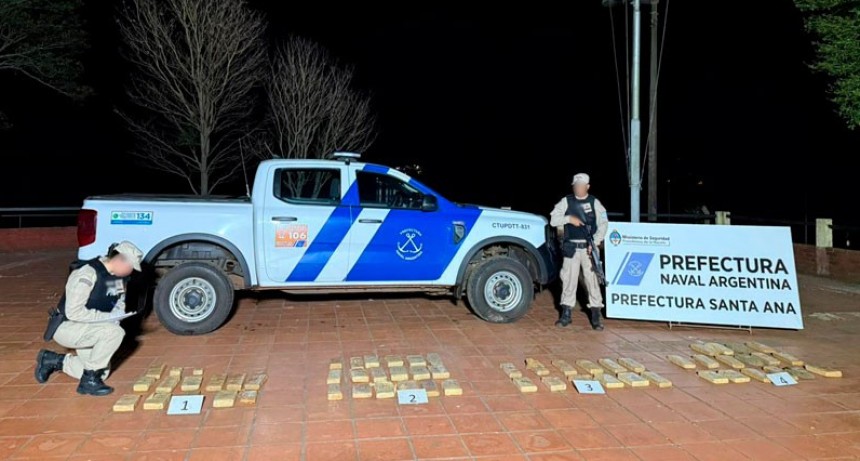 Golpe al narcotráfico en Misiones: secuestran más de 50 kilos de droga en un operativo de Prefectura