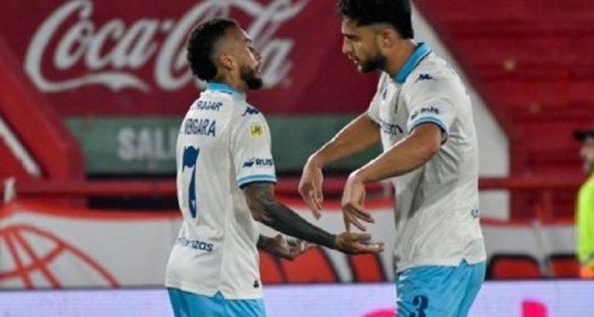 Racing se impuso en el Ducó y llega con confianza al cruce copero con Vélez