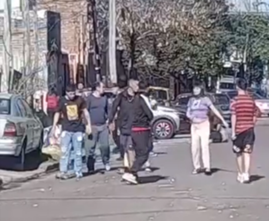 Pelea fatal en Hurlingham: un hombre muri&oacute; apu&ntilde;alado y detuvieron a dos hermanos