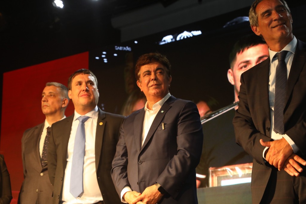 Fernando Espinoza particip&oacute; del 30&deg; aniversario del Colegio de Abogadas y Abogados
