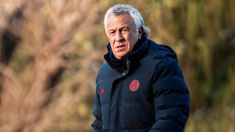 Pipo Gorosito se fue de San Lorenzo tras una nueva derrota y un ciclo que dur&oacute; apenas ocho partidos