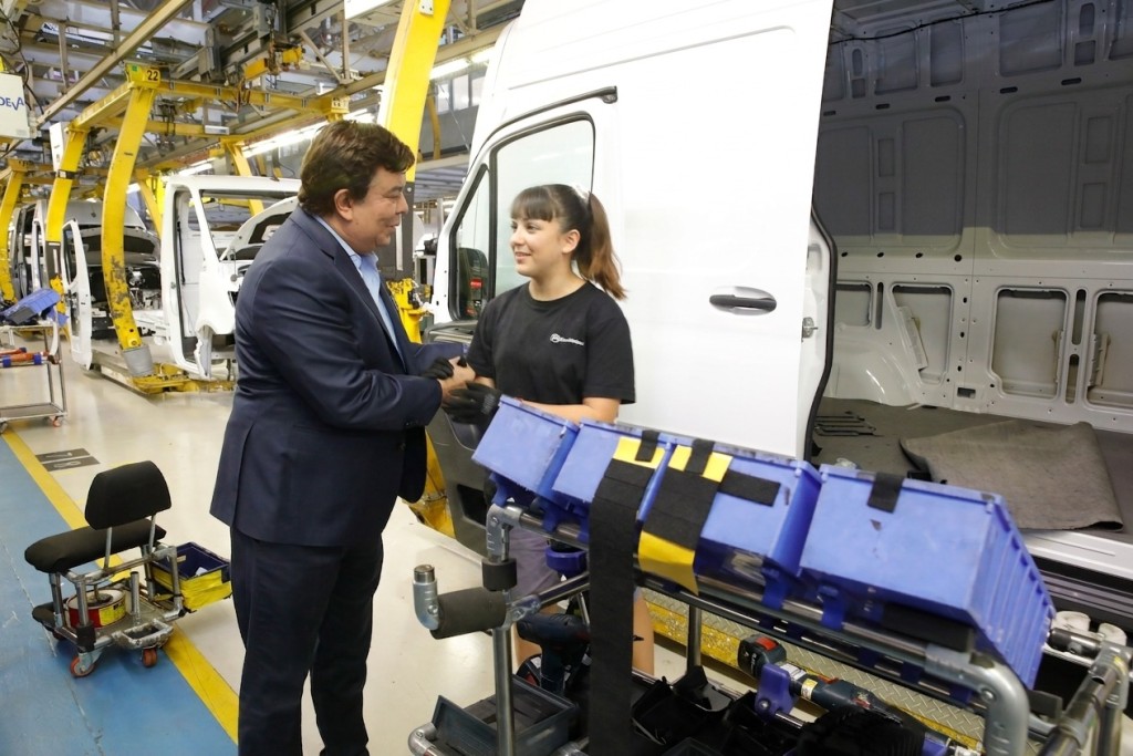 &ldquo;Sin industria no hay Argentina&rdquo;: Espinoza cuestion&oacute; el cierre de f&aacute;bricas y pidi&oacute; defender la producci&oacute;n nacional