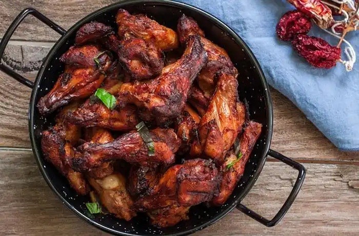 Pollo Tandoori: el cl&aacute;sico de la India que conquista con su color y sabor