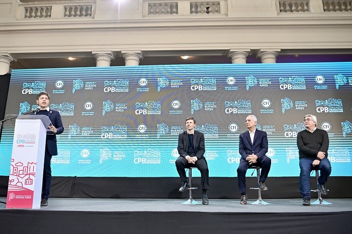 Kicillof: &ldquo;El Gobierno nacional quiere un pa&iacute;s dependiente, primarizado en lo productivo y precarizado en lo laboral&rdquo;