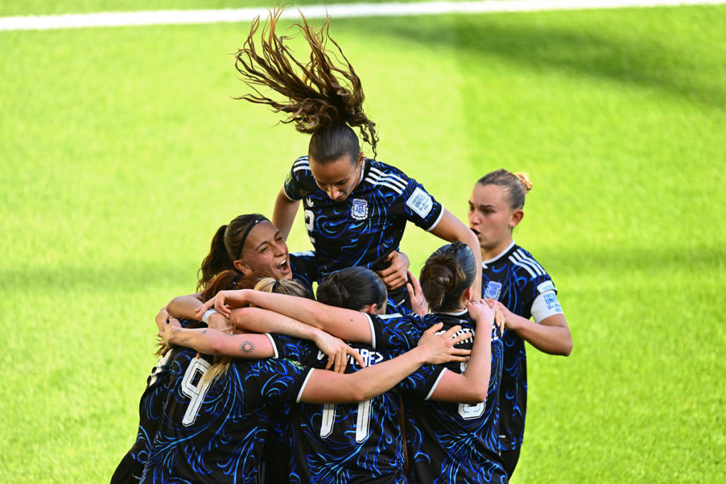 Argentina aplast&oacute; a Ben&iacute;n y va por la clasificaci&oacute;n a octavos en el Mundial Sub-20
