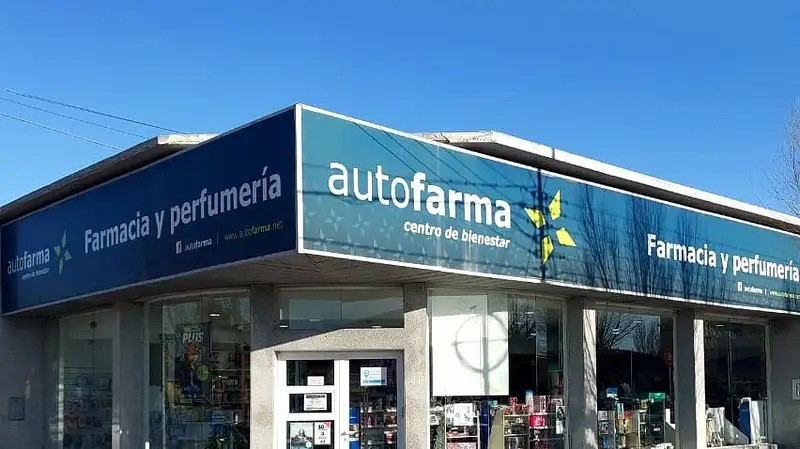 Crisis en las farmacias: una cadena cerr&oacute; 17 locales y dej&oacute; a 210 trabajadores sin cobrar