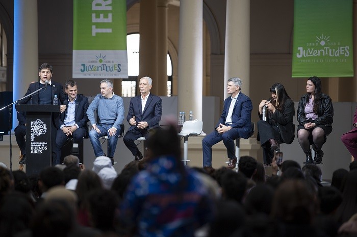 Kicillof cerr&oacute; el Congreso Federal de Juventudes con m&aacute;s de 500 participantes en La Plata