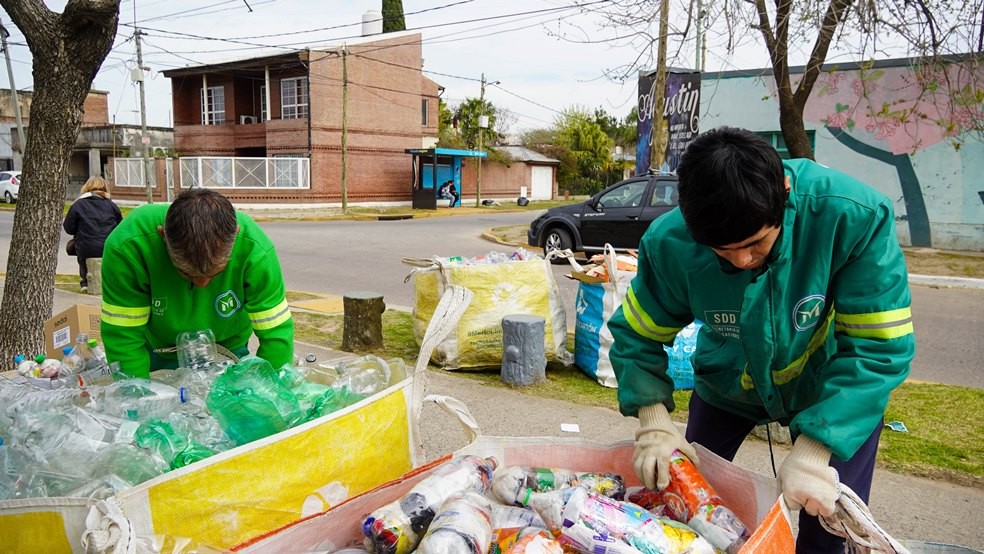 &ldquo;Tu Barrio Recicla&rdquo; lleg&oacute; a Merlo Norte con una jornada de reciclaje