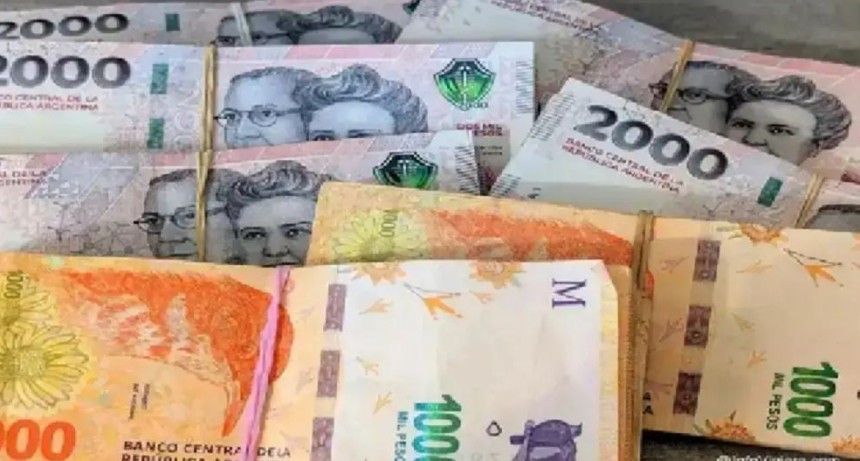 No hubo acuerdo pero ya hay nuevo salario m&iacute;nimo: cu&aacute;nto se cobrar&aacute; desde septiembre y c&oacute;mo seguir&aacute; hasta abril