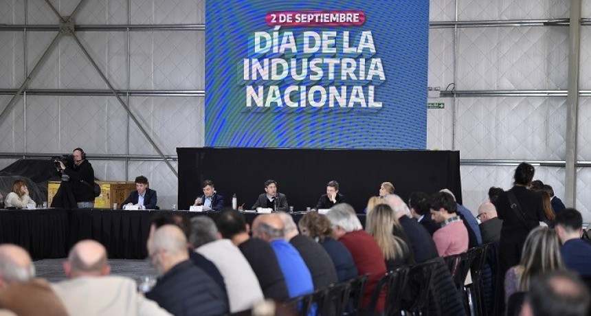 Kicillof volvi&oacute; a cruzar a Milei y advirti&oacute; por la industria: &ldquo;Hay una decisi&oacute;n pol&iacute;tica de aplicar un plan sistem&aacute;tico de desindustrializaci&oacute;n&rdquo;