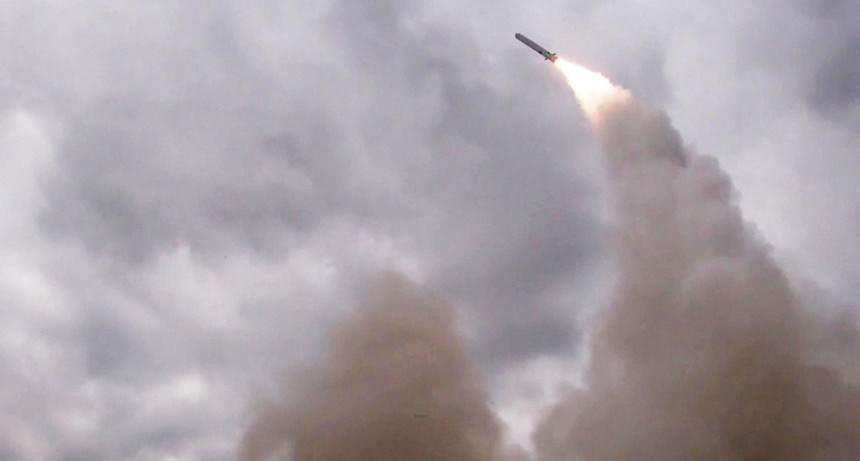 Rusia afirma que destruy&oacute; centros log&iacute;sticos y f&aacute;bricas militares en un ataque masivo contra Ucrania