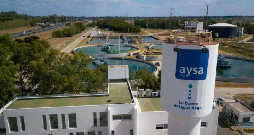 Gray vuelve a la Justicia contra la privatizaci&oacute;n de AySA y reclama que ABSA pueda competir