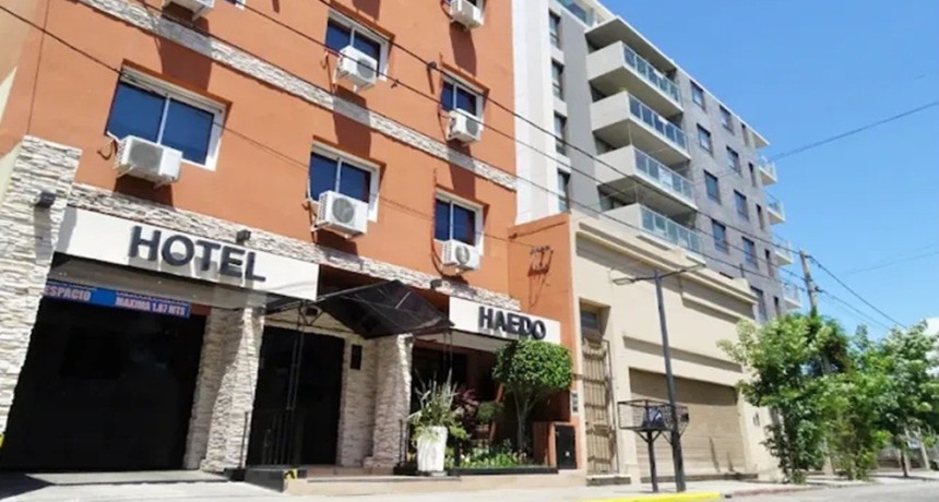 Hallaron muerto a un hombre en un hotel de Haedo y buscan determinar qu&eacute; ocurri&oacute;