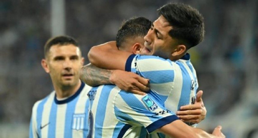 Racing volvi&oacute; al triunfo con golazos y venci&oacute; 3-1 a Sarmiento en Avellaneda