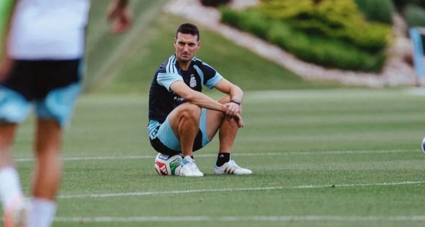 Scaloni prob&oacute; una delantera in&eacute;dita en Argentina antes de los amistosos