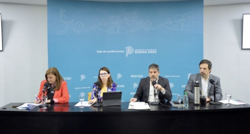 Bianco asegur&oacute; que la econom&iacute;a ya est&aacute; en recesi&oacute;n y cuestion&oacute; el rumbo del Gobierno nacional