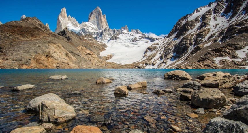Monte Fitz Roy: la monta&ntilde;a de la Patagonia argentina que parece tocar el cielo