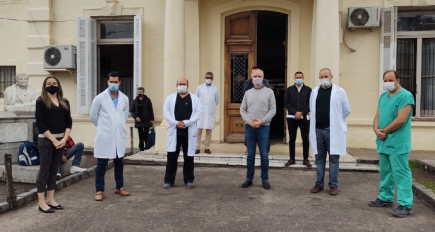 Gollan recorrió el Hospital “Gandulfo” de Lomas de Zamora