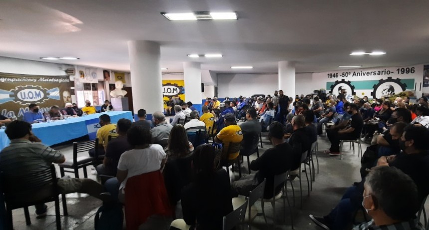 Metalúrgicos reiteraron su descontento por el “insuficiente” acuerdo salarial de la UOMRA