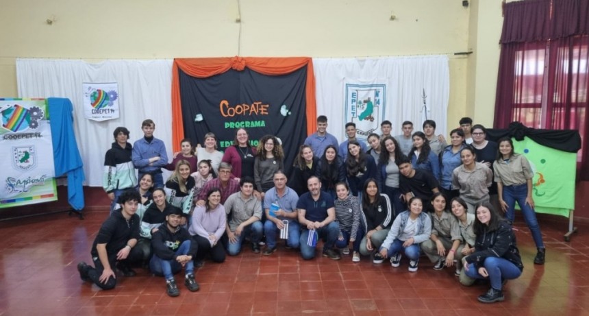 Educación Cooperativa en Chaco y Misiones