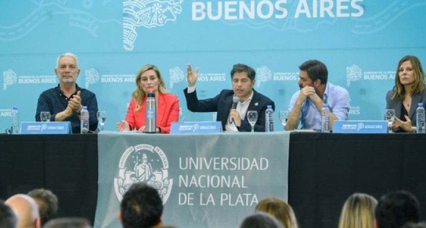 Axel Kicillof: "Apostamos a reconstruir y transformar la Provincia de abajo hacia arriba, a través de su integración e identidad"