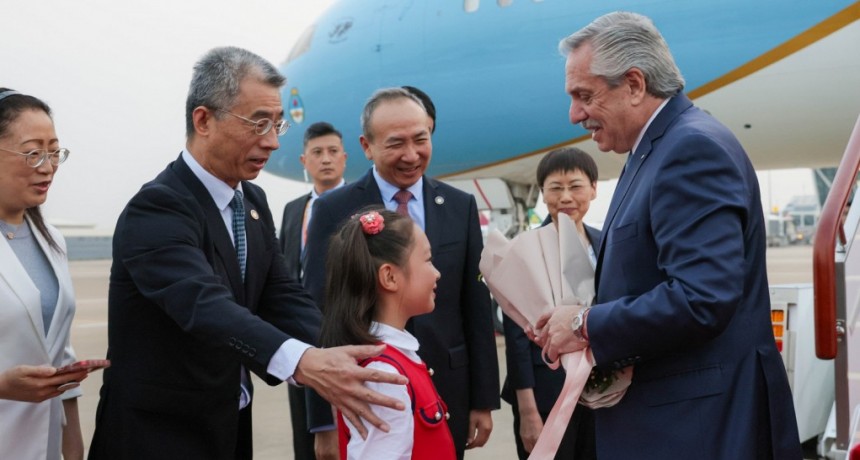 El presidente llegó a China para participar del III Foro de la Franja y la Ruta para la Cooperación Internaciona
