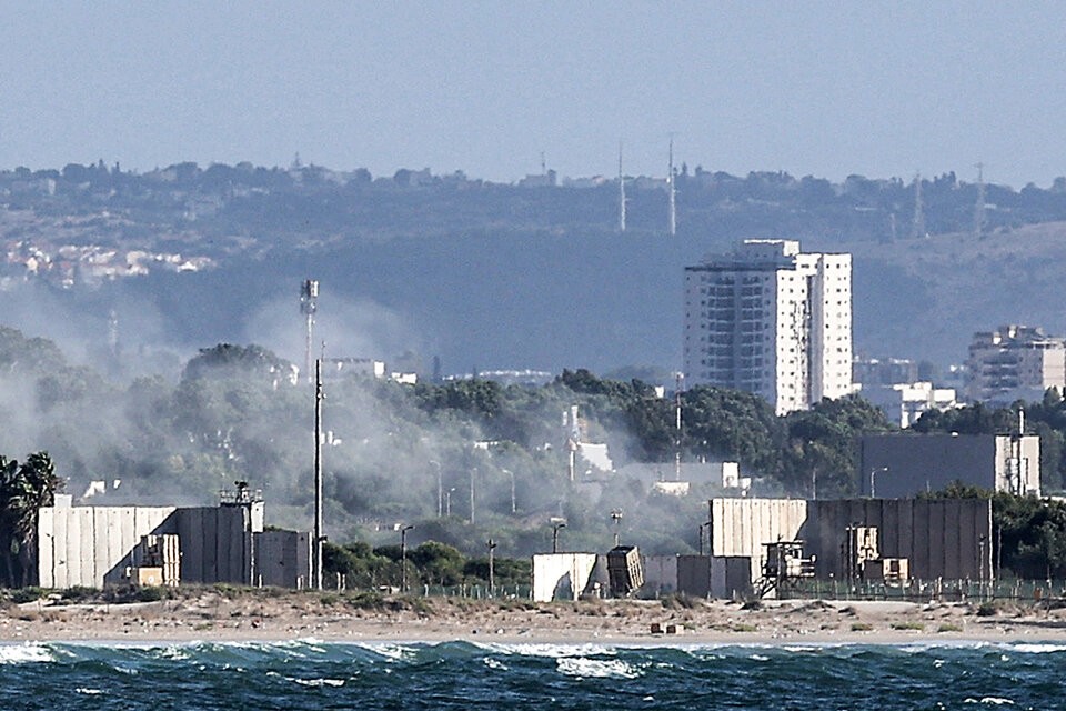 Irán lanzó misiles contra Israel en represalia por bombardeos al Líbano