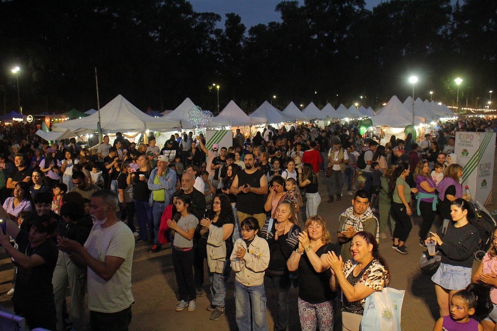 Gran convocatoria en la Expo Esteban Echeverría con más de 250 stands de emprendedores locales