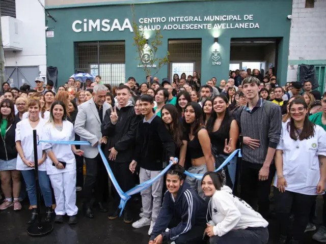 Avellaneda inaugura un nuevo Centro Integral Municipal de Salud Adolescente