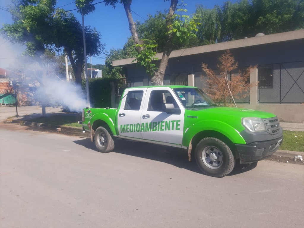 Operativos de fumigación en Esteban Echeverría para prevenir el dengue