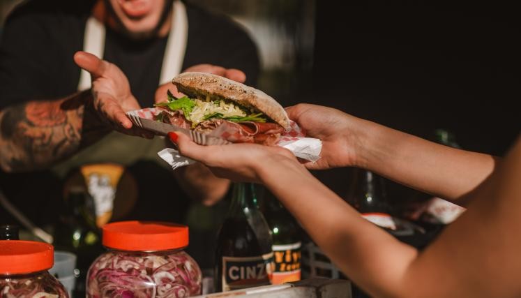 Parque Thays se llena de sabores: llega el gran festival gastronómico porteño