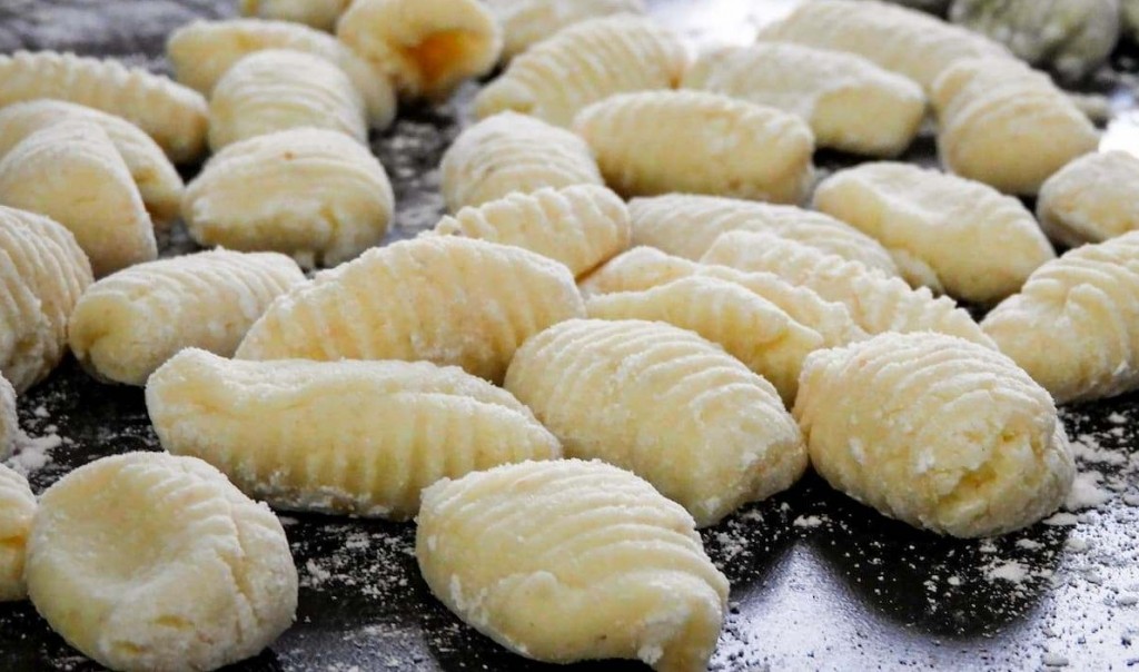 Ñoquis caseros: un plato tradicional y fácil de preparar.