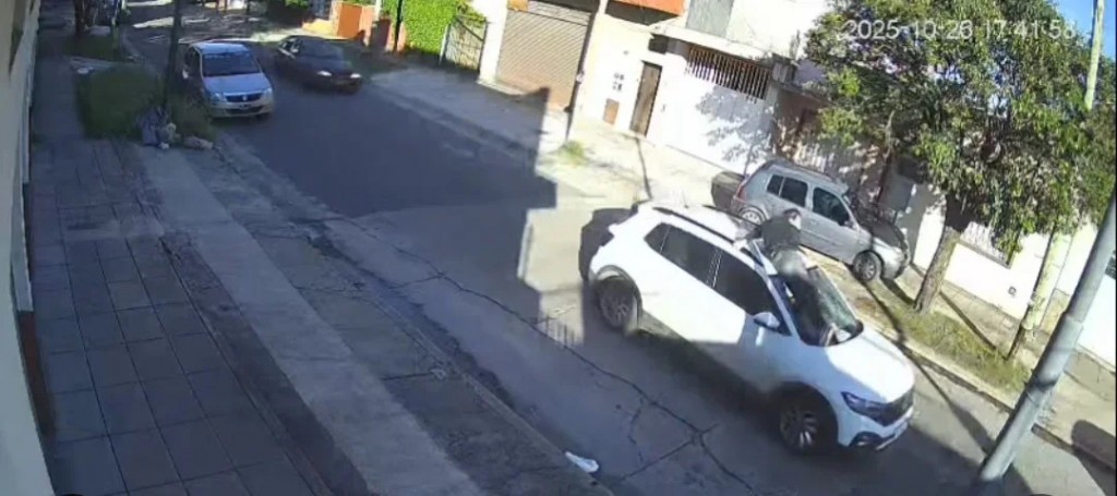 Piden suspender la licencia de la conductora que arrastró a un joven en Hurlingham