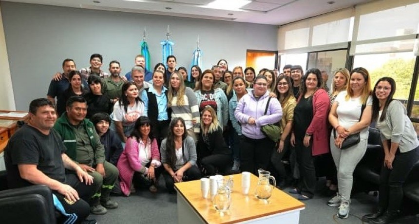 Fernando Gray consolidó la estabilidad laboral con el pase a planta permanente de 40 trabajadores municipales