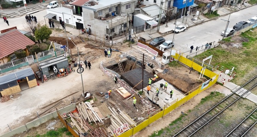 Avanza la obra del Arroyo Dupuy y Ruta Nº 21 permanece cortada temporalmente