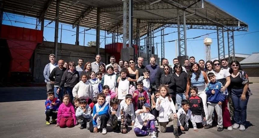 Quilmes: Mayra Mendoza encabezó la visita educativa Nº 100 al Eco Parque junto a alumnos de Ezpeleta